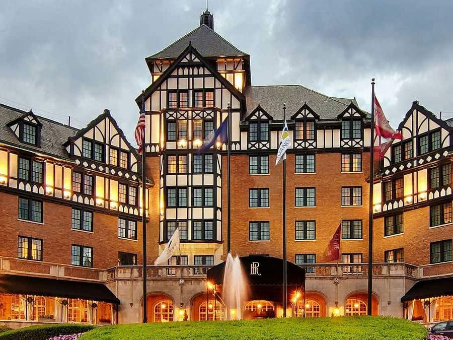 The Hotel Roanoke and Conference Center, Curio Collection by Hilton, Roanoke, VA